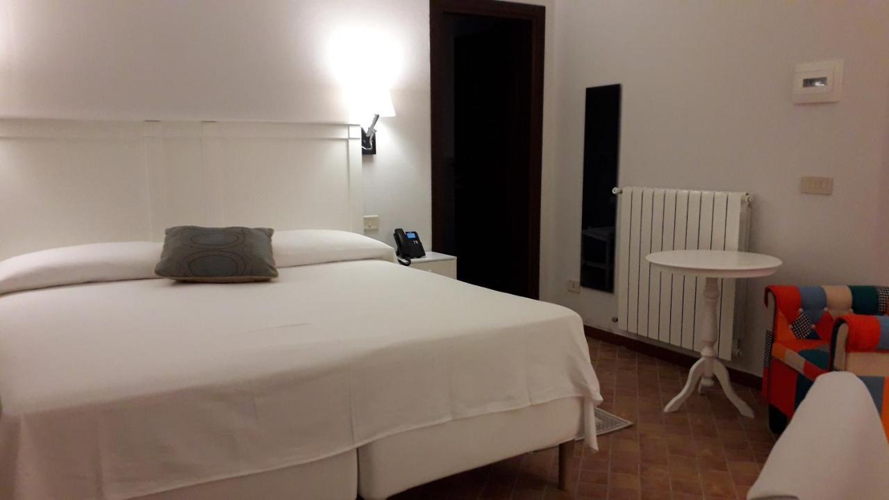 Bed and Breakfast Chiosi Country Club Корлеоне Екстер'єр фото